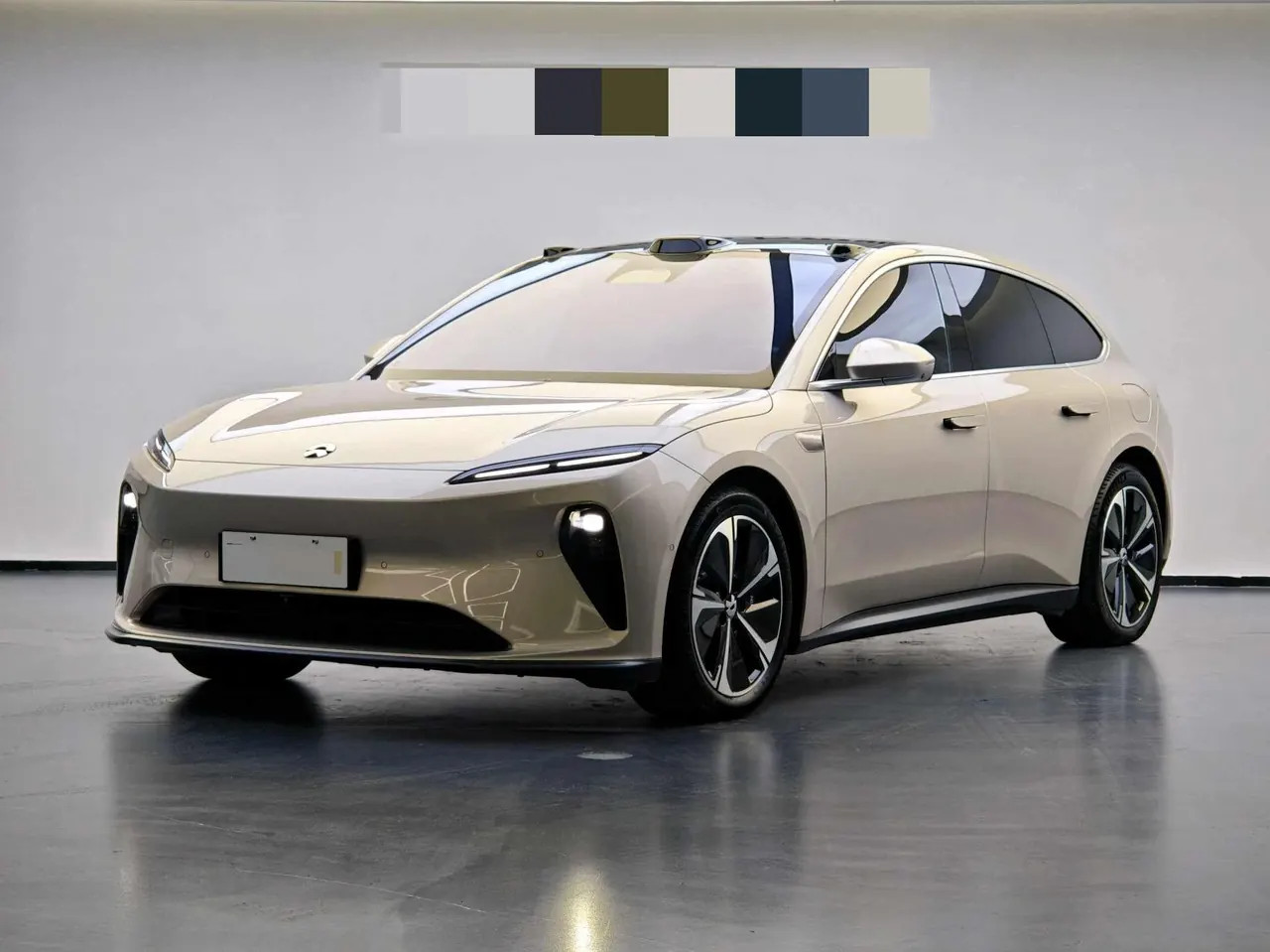 Open image lightbox: NIO 2024 ET5T 100kWh Touring automatic