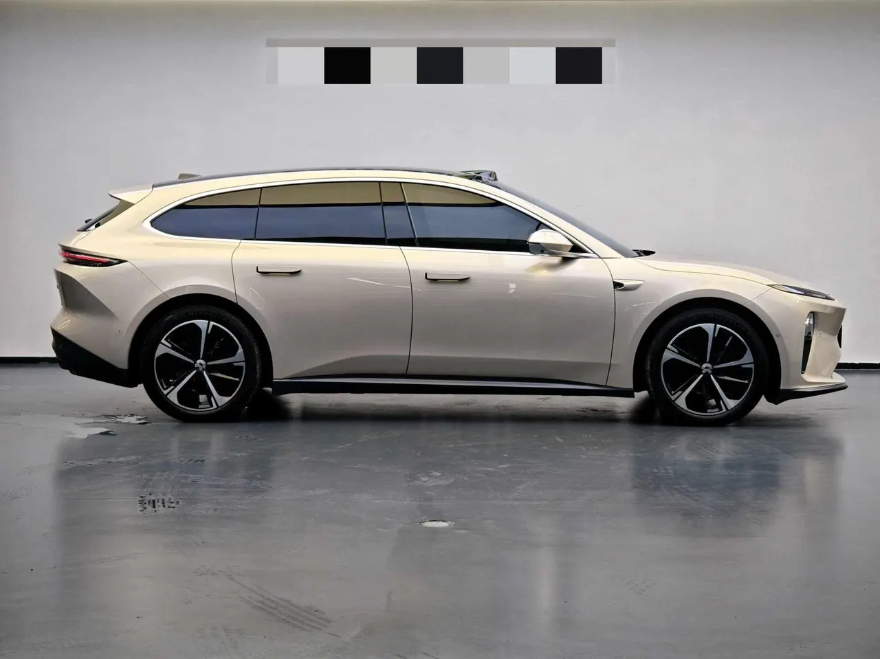NIO 2024 ET5T 100kWh Touring automatic 2