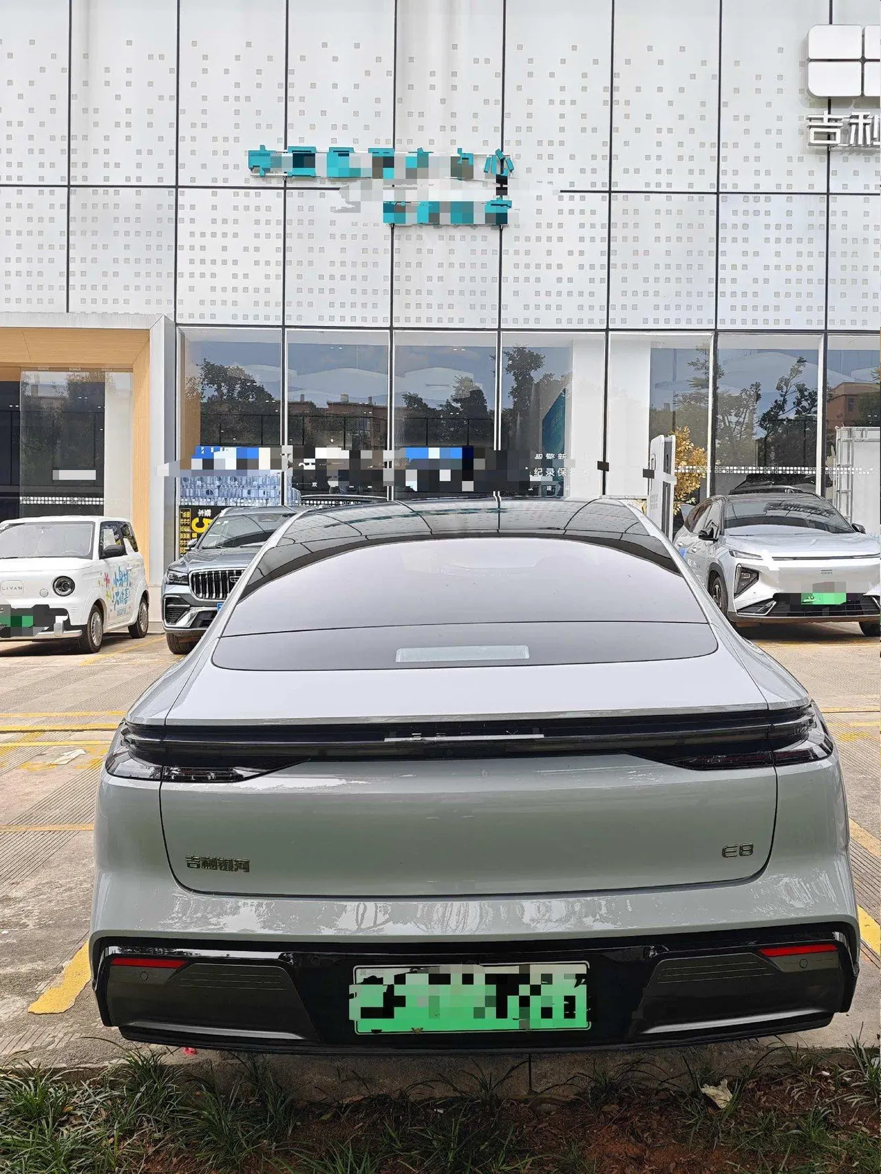 Geely Galaxy 2025 E 8 700km sailing smart driving version of automatic gear 6
