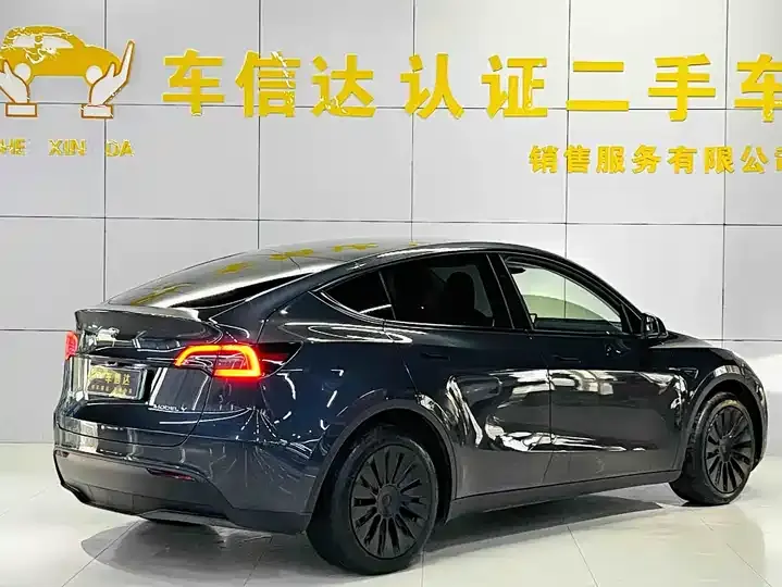 Model Y 2024 rear-wheel drive version 7