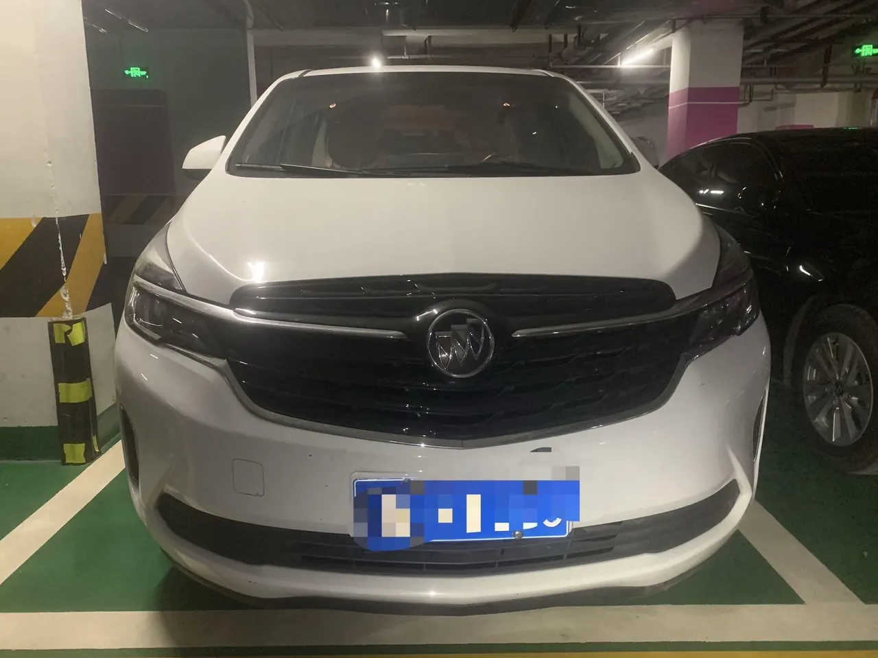 Buick 2021 GL8 Land Business Class 2.0T 652T Comfortable Automatic Gear 2