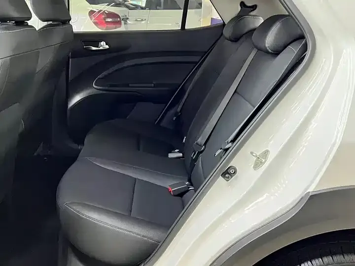 Yi Pao 2021 1.4L CVT Fun Edition 12