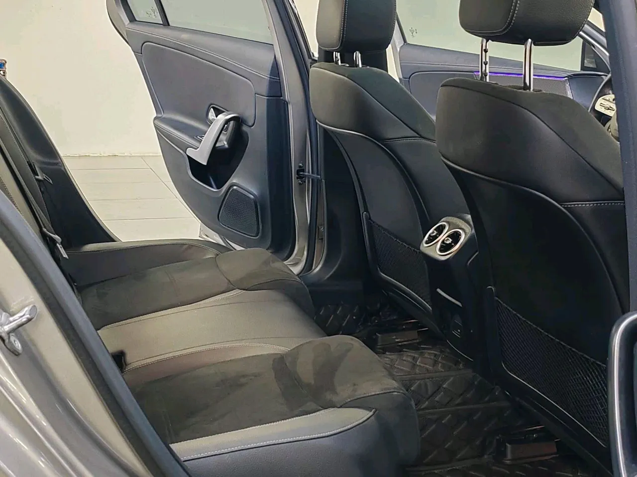 Mercedes Benz Class A 2021 A 200 L 1.3T Fashion Automatic Gear 14