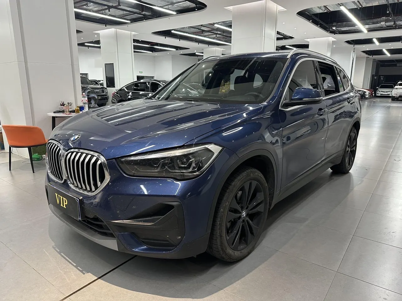 BMW 2021 X1 sDrive20Li 1.5T fashion automatic gear - View 1
