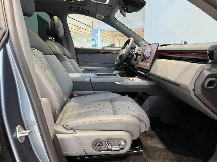 Zeekr 2025 Zeekr 7X 75kWh rear drive smart driving version automatic transmission 9