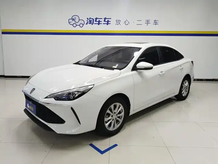 Open image lightbox: Roewe i5 2023 1.5L CVT Deluxe Edition