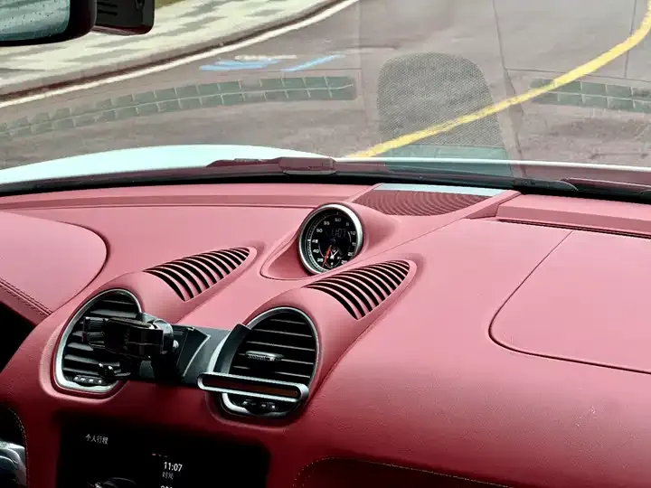 Porsche 718 2022 Cayman 2.0T 7