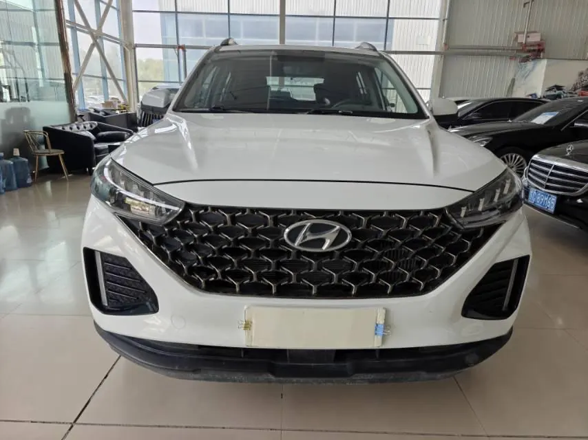 Hyundai 2021 ix35 1.4TGDi 240TGDi GLS Two-Drive Leading Edition Automatic Gear 2