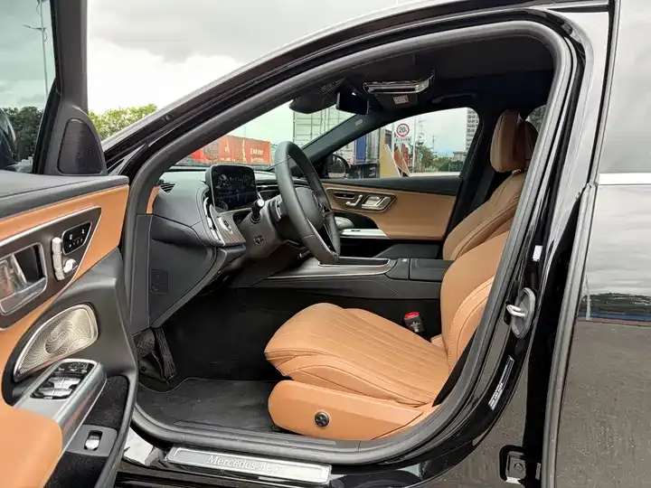 Mercedes Benz E-Class 2025 E 300 L Fashion 5