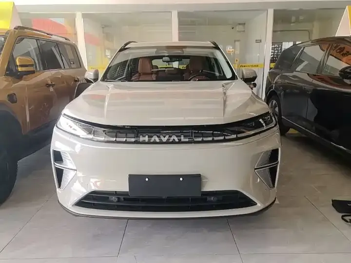 Haval Xiaolong MAX 2025 Hi 4 165 Ultra Smart Driving Edition 3