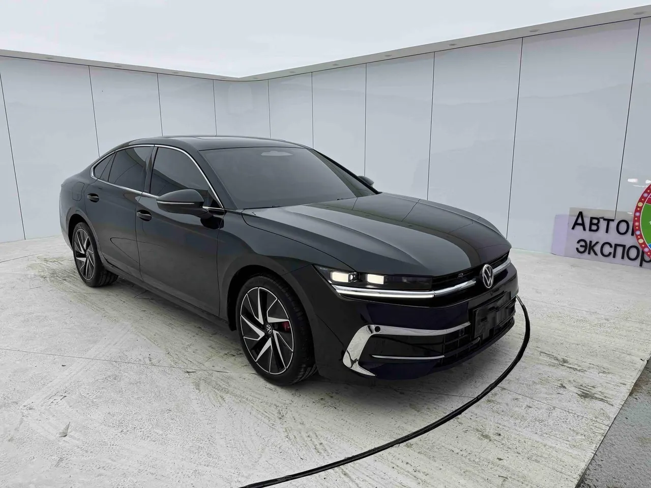 Volkswagen 2024 Magotan 2.0TSI 380TSI Premium Edition Da Mai Bag Automatic Gear 3
