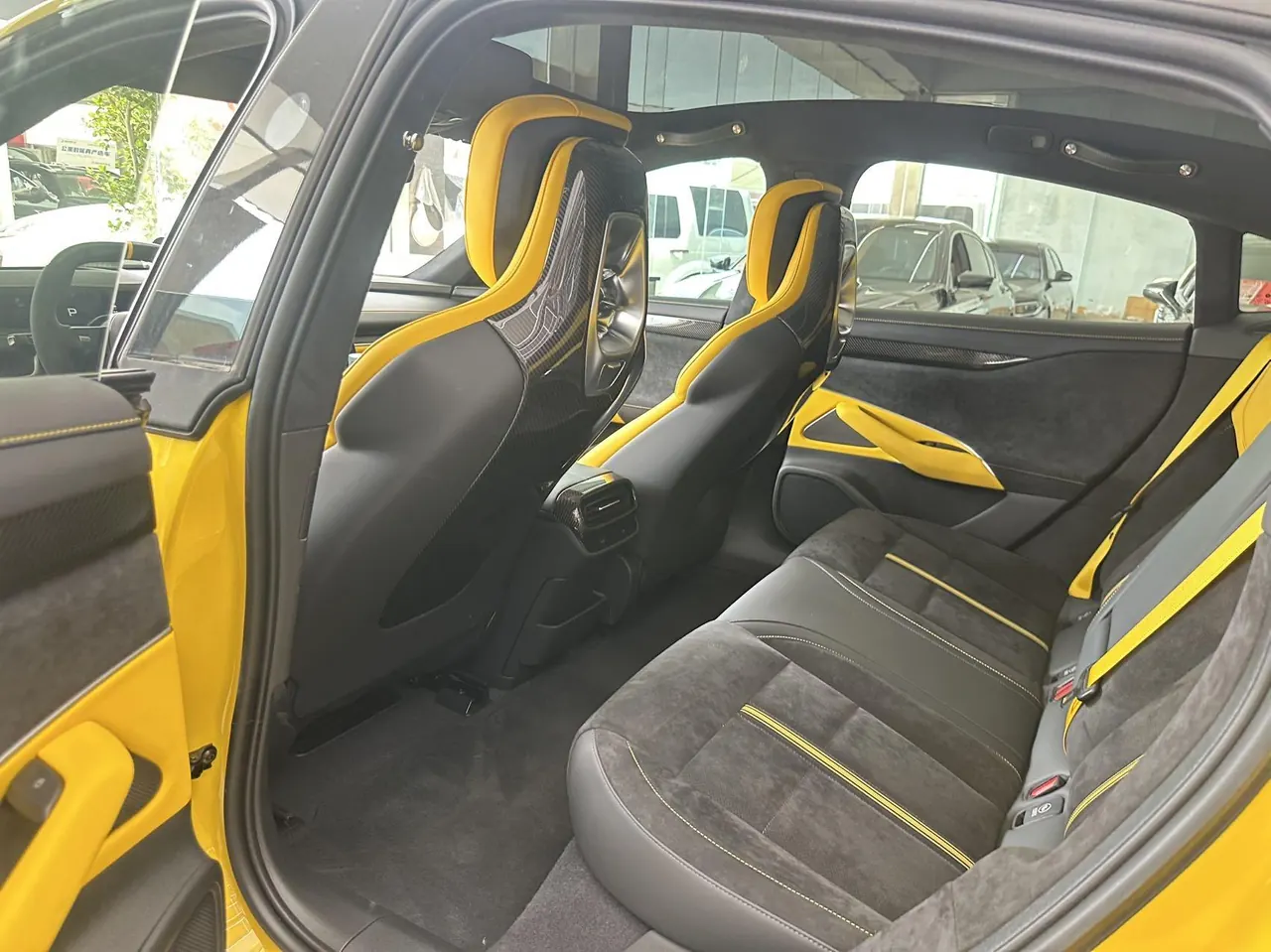 MI 2025 SU7 Ultra Ultra Automatic 4