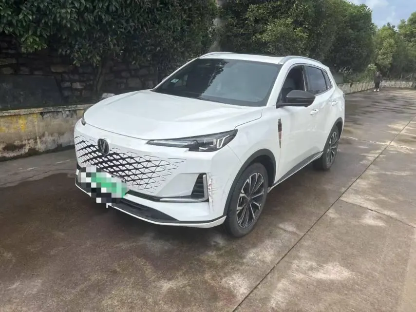 Open image lightbox: ChangAn 2025 CS55 PLUS PHEV 1.5 Stepless Smart New Blue Whale 125km Battleship Edition Automatic Gear