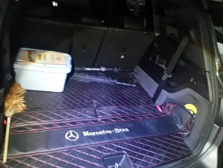 Mercedes Benz GLB 2023 GLB 220 Fashion 4