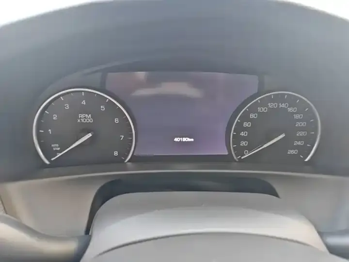 Cadillac CT6 2022 28T fashion model 12