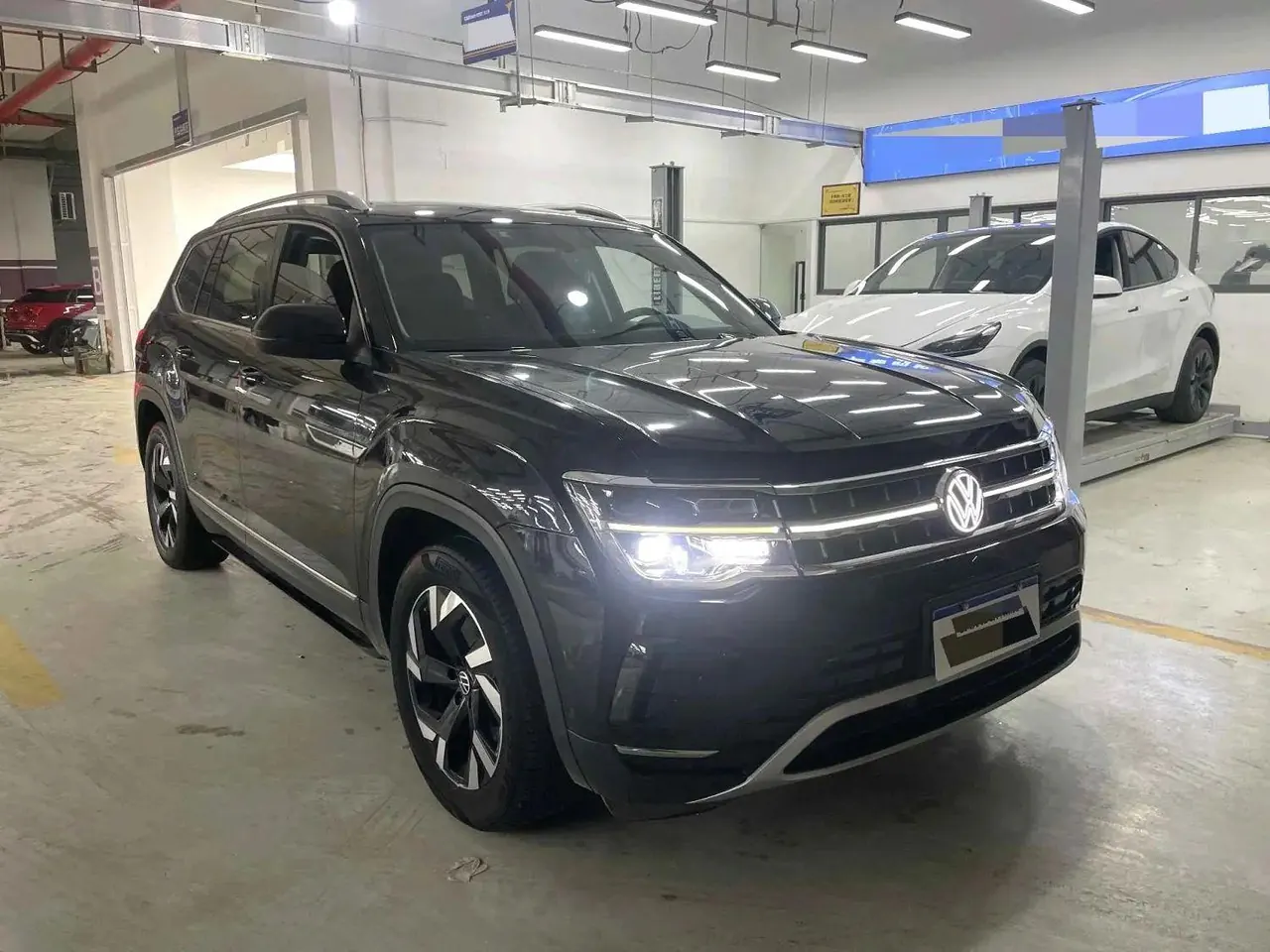 Volkswagen 2021 Tuang 2.0TSI 380TSI 4WD Respect Deluxe Automatic Transmission 3