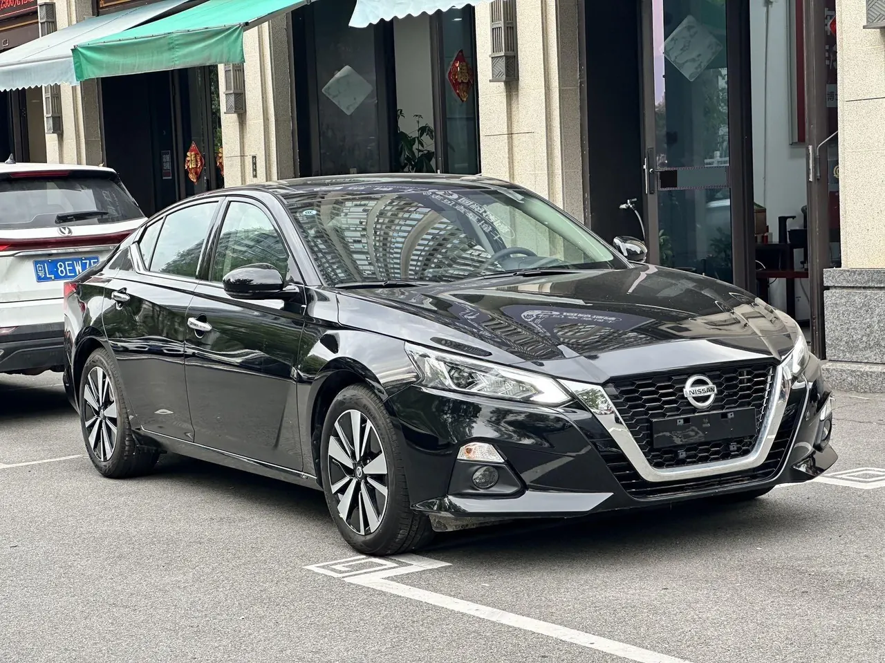 Nissan 2021 Teana 2.0 Stepless XL Comfort Edition Automatic Gear 3