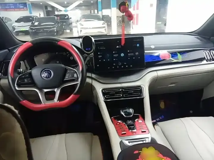 Song PLUS New Energy 2021 EV Flagship 10