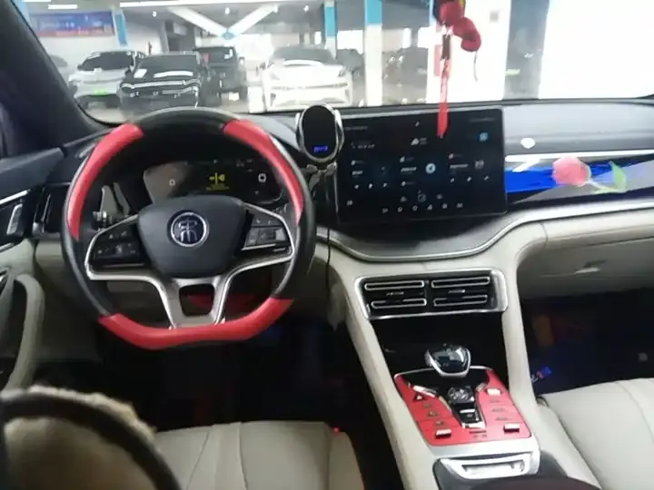 Song PLUS New Energy 2021 EV Flagship 11
