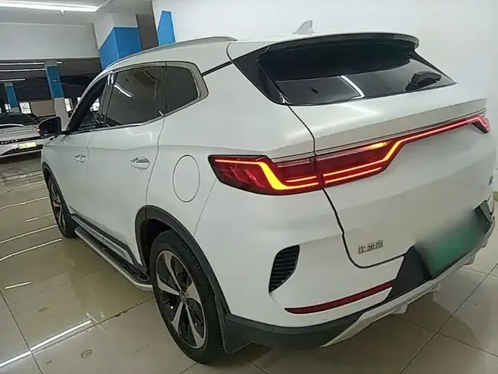 Song PLUS New Energy 2021 EV Flagship 5