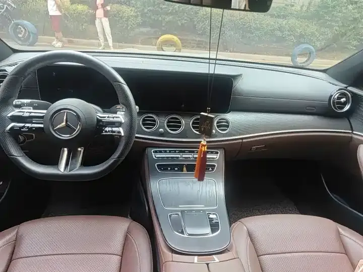 Mercedes Benz E-Class 2021 to E 300 L Sports Fashion 5