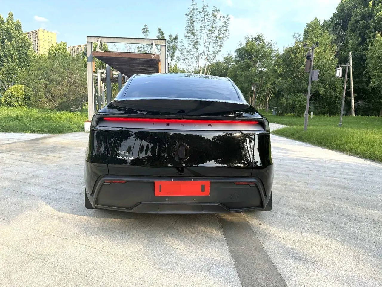 Tesla 2025 Model Y rear-wheel drive version automatic transmission 8