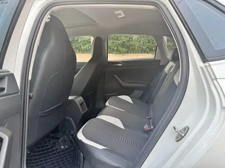 Polo 2023 Plus 1.5L Auto Colorful Technology Edition 4