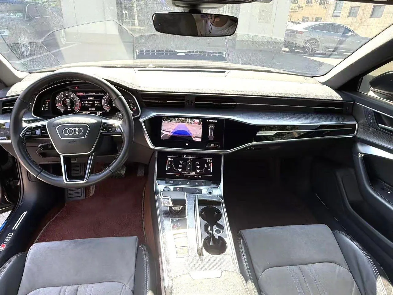 Audi 2021 A6L 2.0TFSI 40TFSI Deluxe Dynamic Automatic 3