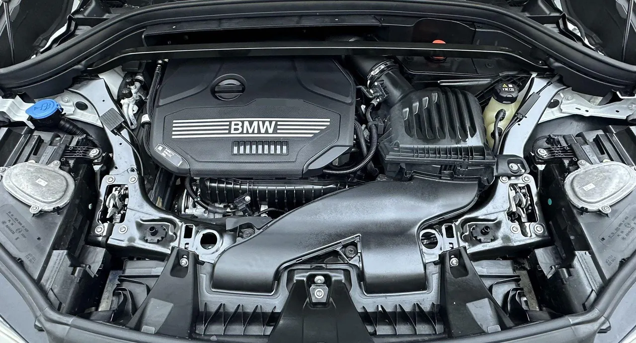 BMW 2022 X1 sDrive20Li 1.5T fashion automatic gear 17