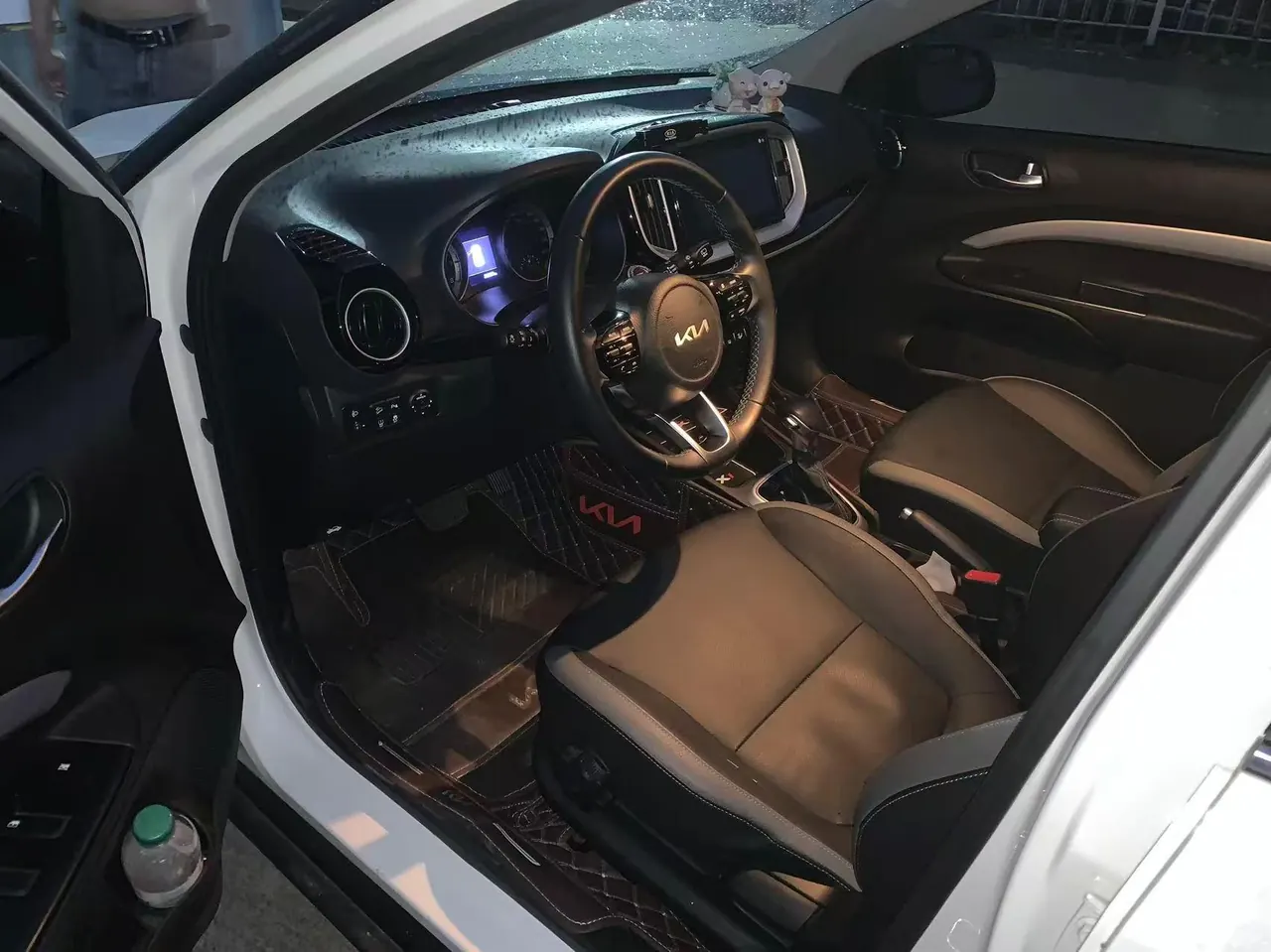 Kia 2021 game running 1.4 stepless fun enjoy skylight automatic gear 3