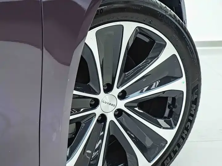 Intellectual S7 2024 Pro 8