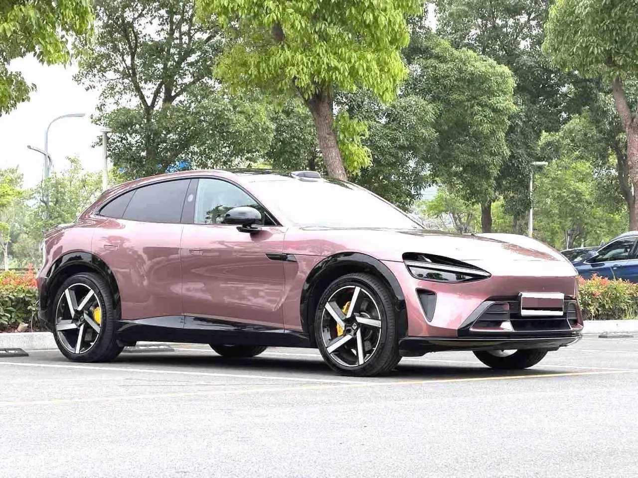 MI 2025 YU7 Long Endurance High Performance Four-wheel Drive Max Edition Automatic Gear 2