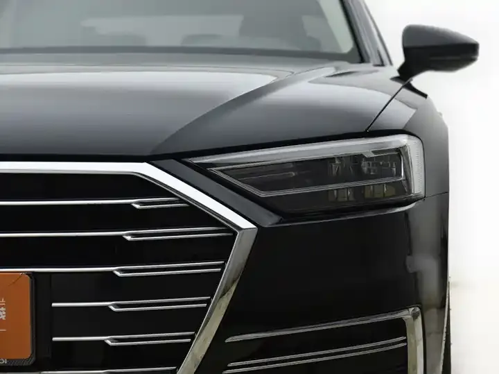 Audi A8 2022 A8L 50 TFSI quattro Comfort Collection 3