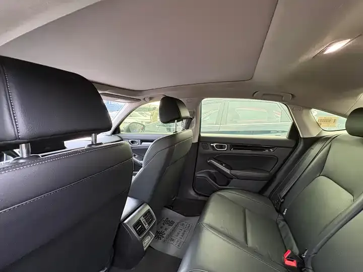 Civic 2022 240TURBO CVT Control Edition 11