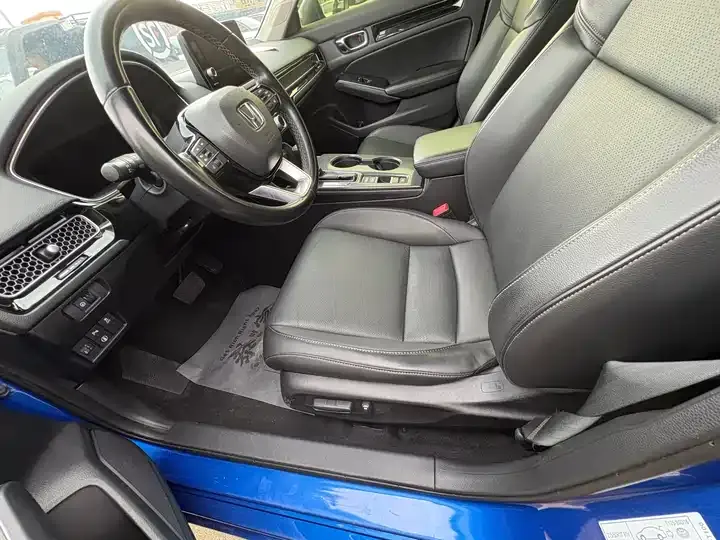 Civic 2022 240TURBO CVT Control Edition 6