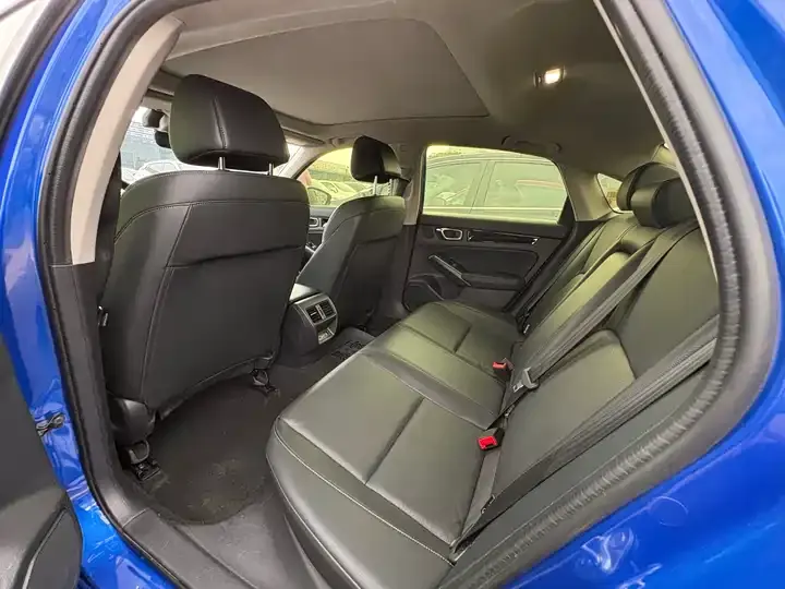 Civic 2022 240TURBO CVT Control Edition 9