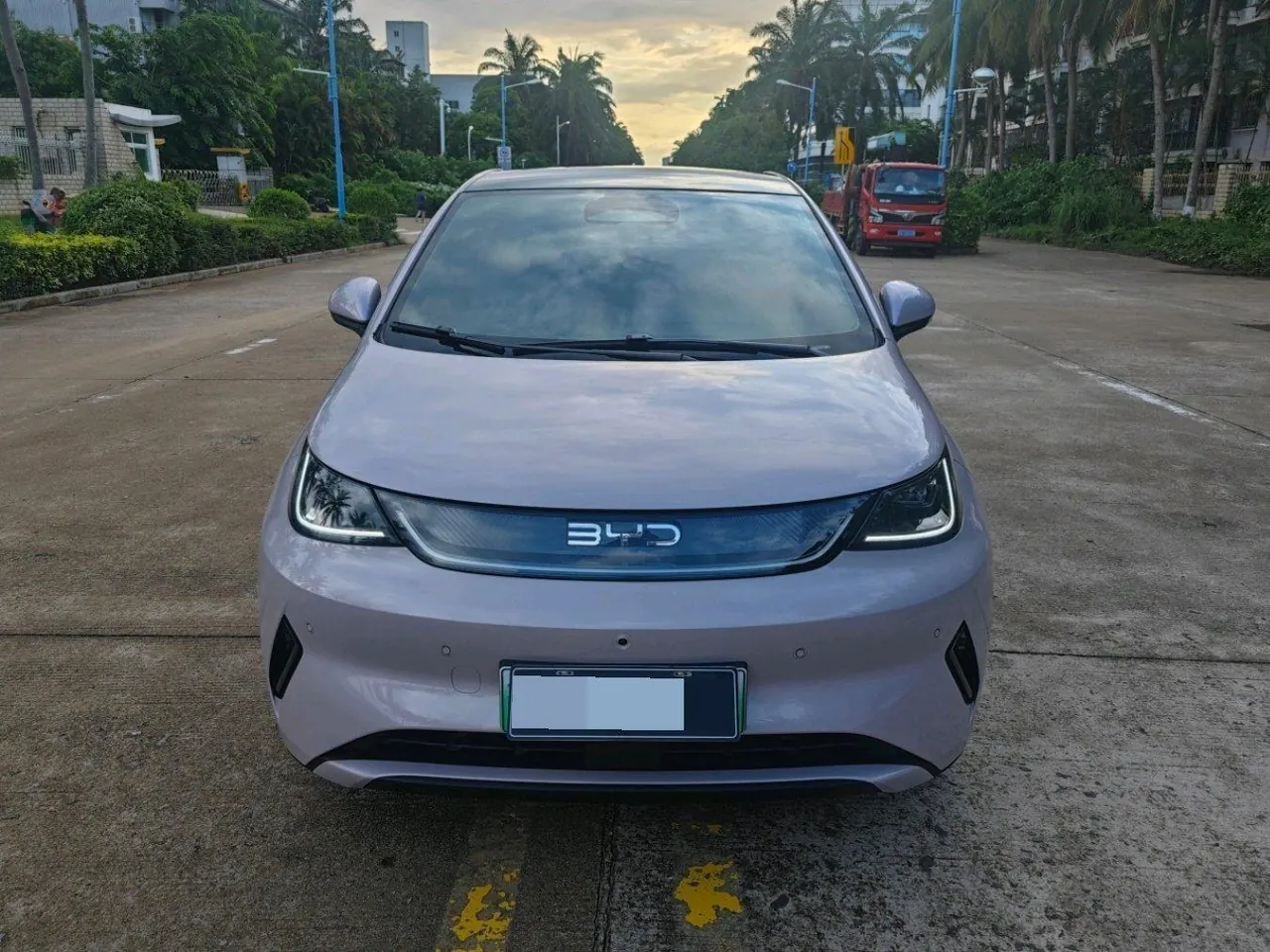 BYD 2025 Dolphin Smart Driving 410km Fashion Automatic Gear 2
