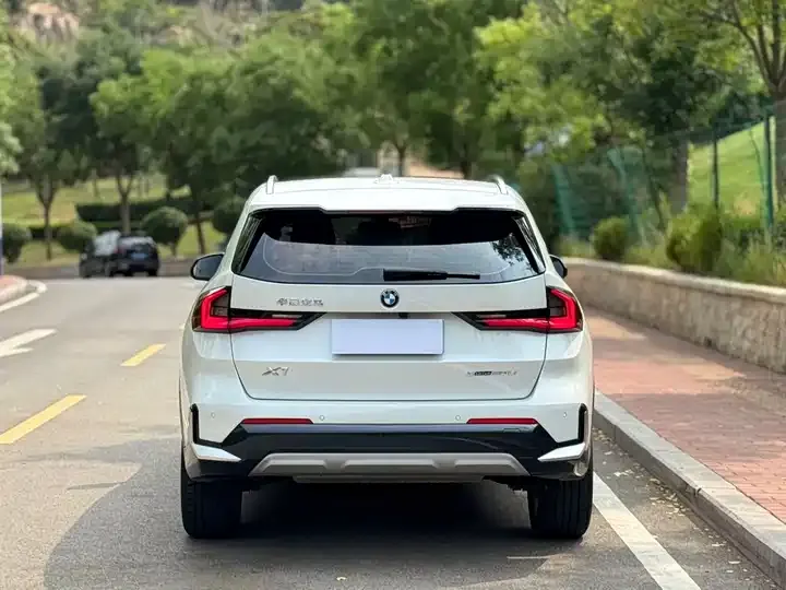BMW X1 2023 sDrive20Li X Design Set 6
