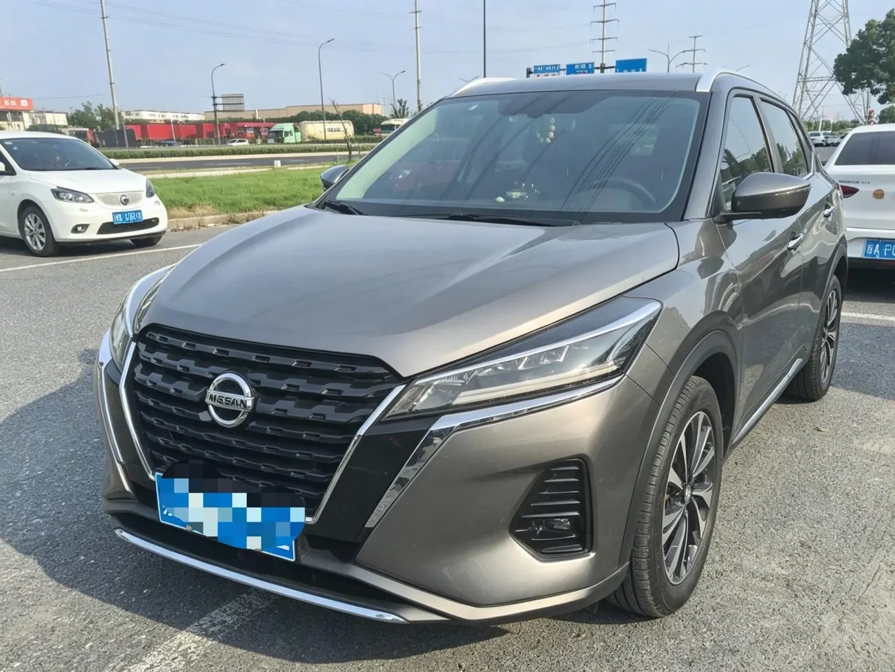 Open image lightbox: Nissan 2022 Jinke 1.5 Stepless XV Deluxe Edition Automatic Gear