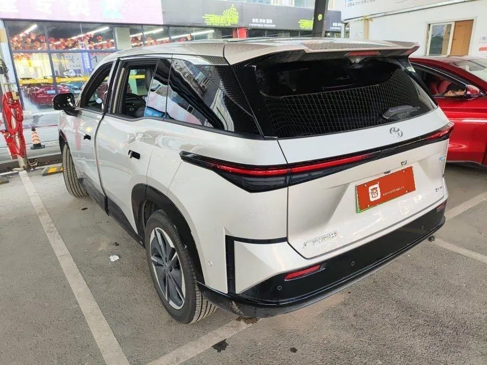Toyota 2025 Platinum Intelligence 3X 520 Pro Advanced Intelligence Driving Edition Automatic Gear 5
