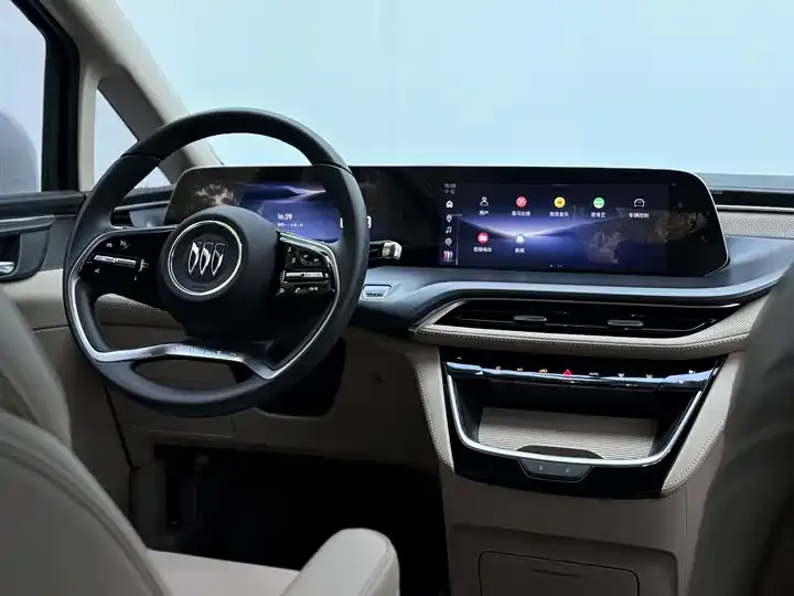 Buick GL8 2025 Land Business Class First Edition 9