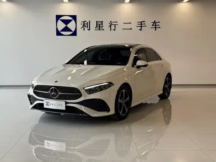 Mercedes Benz Class A 2023 A 200 L Fashion - View 1
