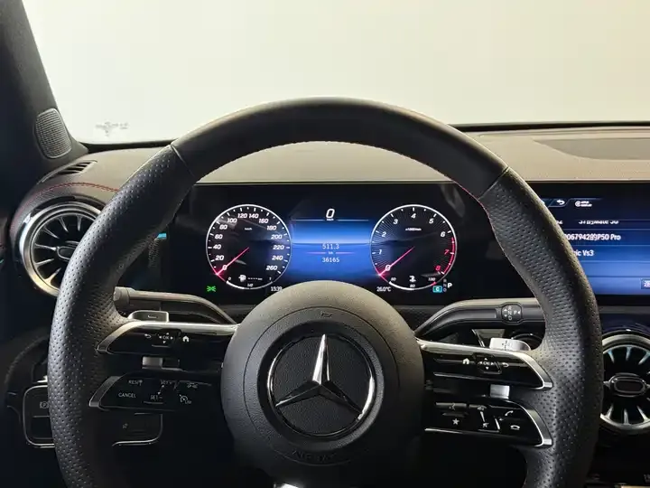 Mercedes Benz Class A 2023 A 200 L Fashion 10