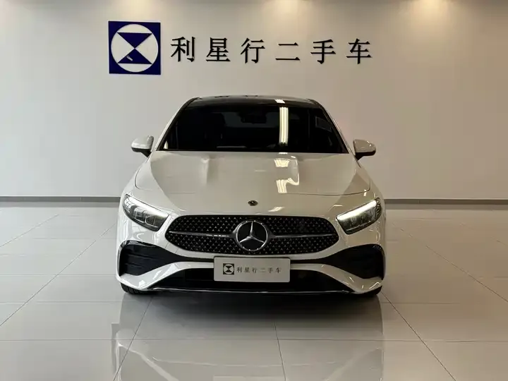 Mercedes Benz Class A 2023 A 200 L Fashion 3