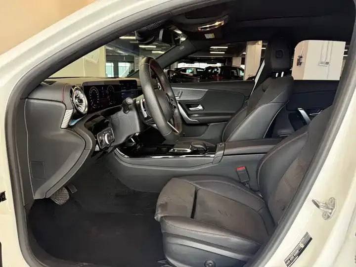 Mercedes Benz Class A 2023 A 200 L Fashion 7
