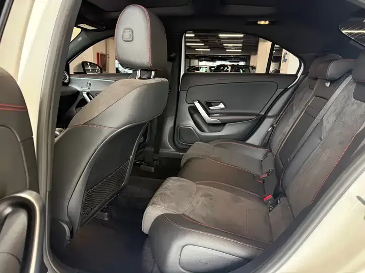 Mercedes Benz Class A 2023 A 200 L Fashion 8