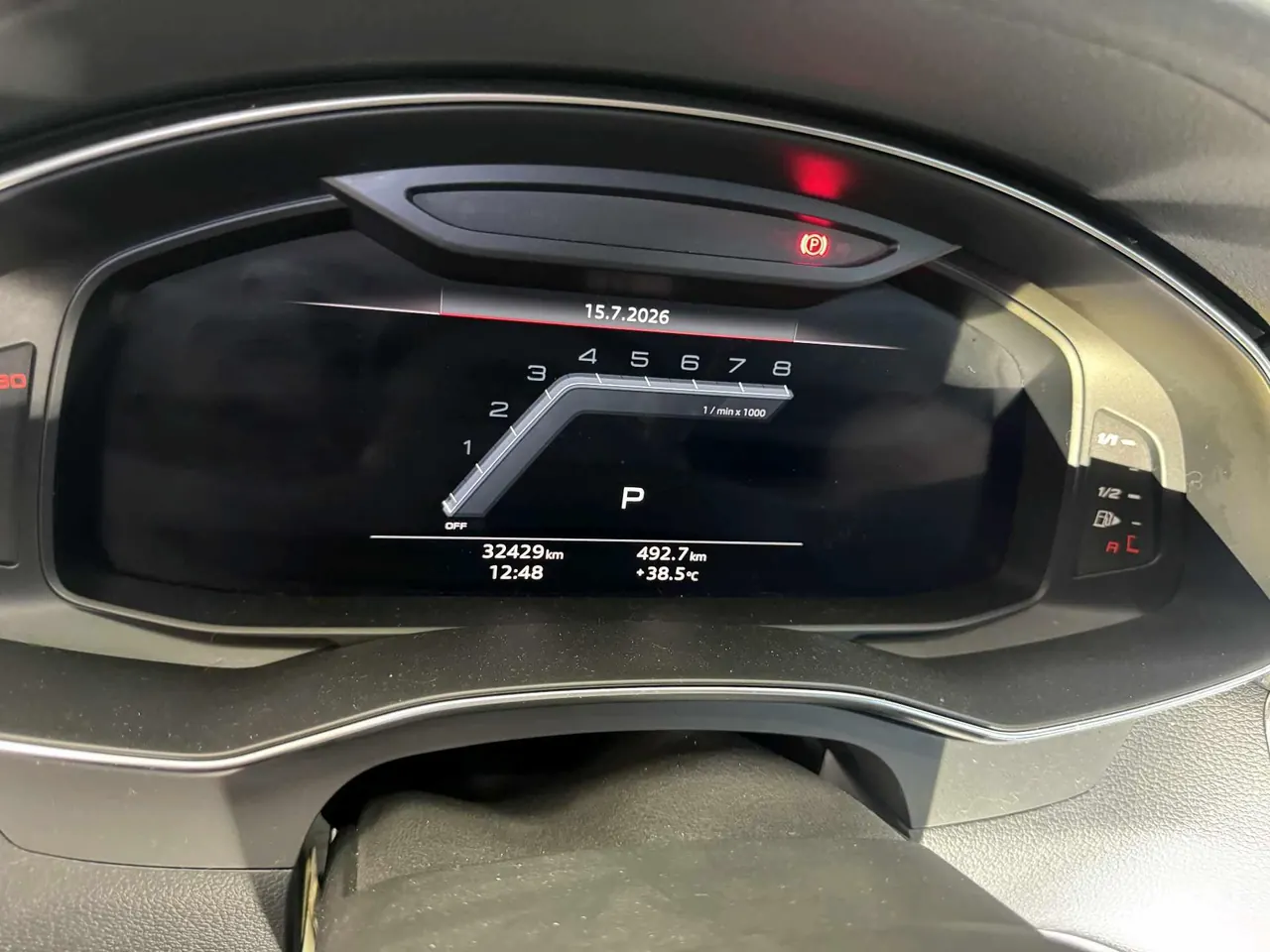 Audi 2024 A7L 2.0TFSI 45TFSI Quattro S-line see remote crystal flow set automatic gear 8
