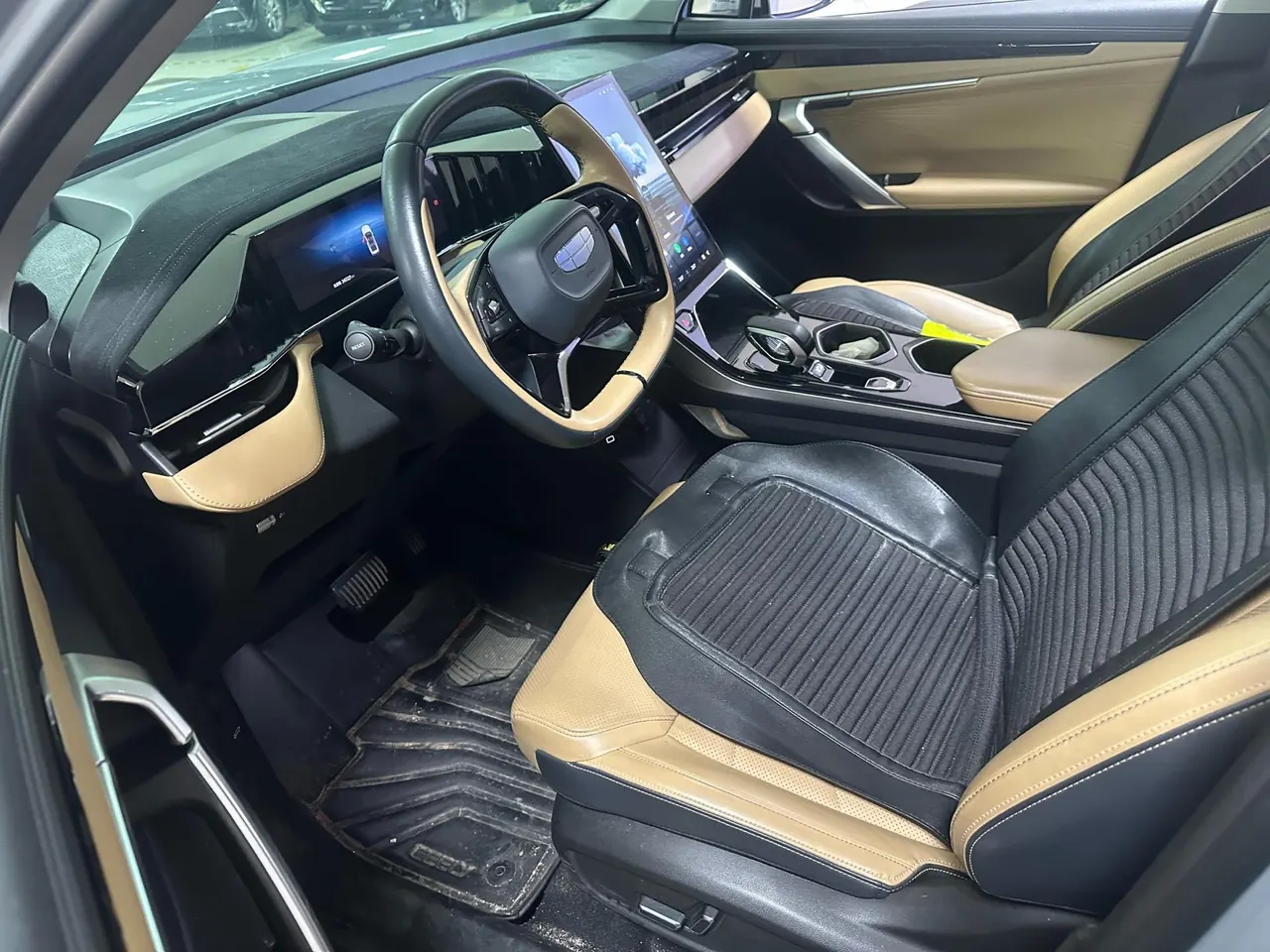 Geely 2023 Boyue L 1.5TD Honorable Automatic Transmission 2