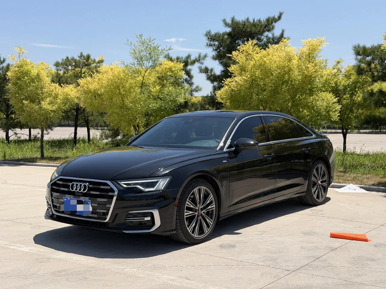 Audi 2025 A6L 2.0TFSI 45TFSI Selected Dynamic Automatic - View 1