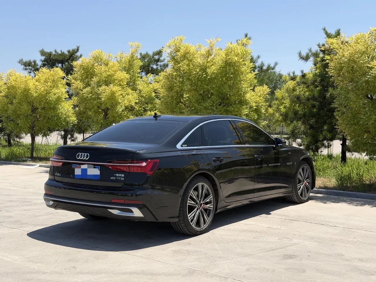 Audi 2025 A6L 2.0TFSI 45TFSI Selected Dynamic Automatic 5